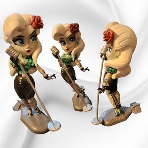 DC Comics Black Canary Bombshells Series Vinyl Figure